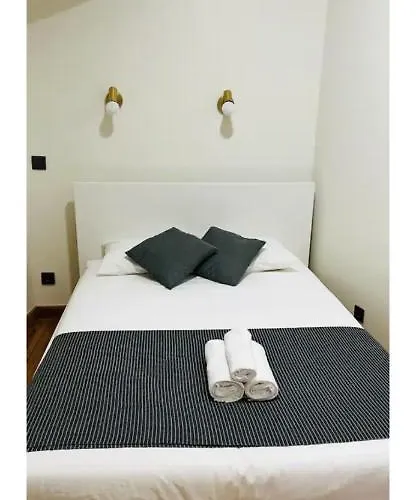 Alfama - Alloggio in famiglia *