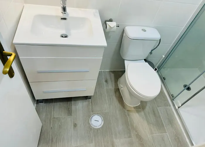 Alfama - Alloggio in famiglia *