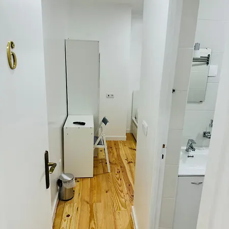 홈스테이 Alfama - *